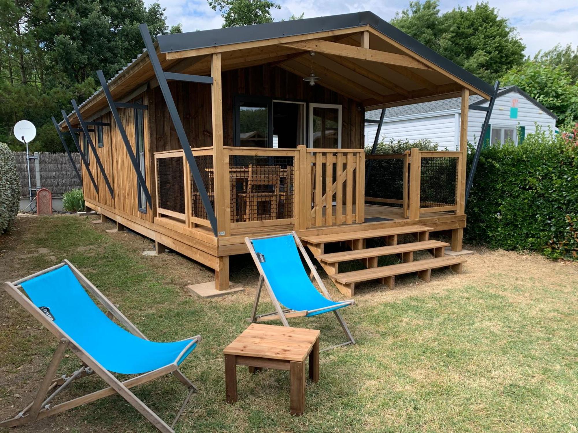 Camping Les Chouans 호텔 생 힐레르 드 리에 외부 사진