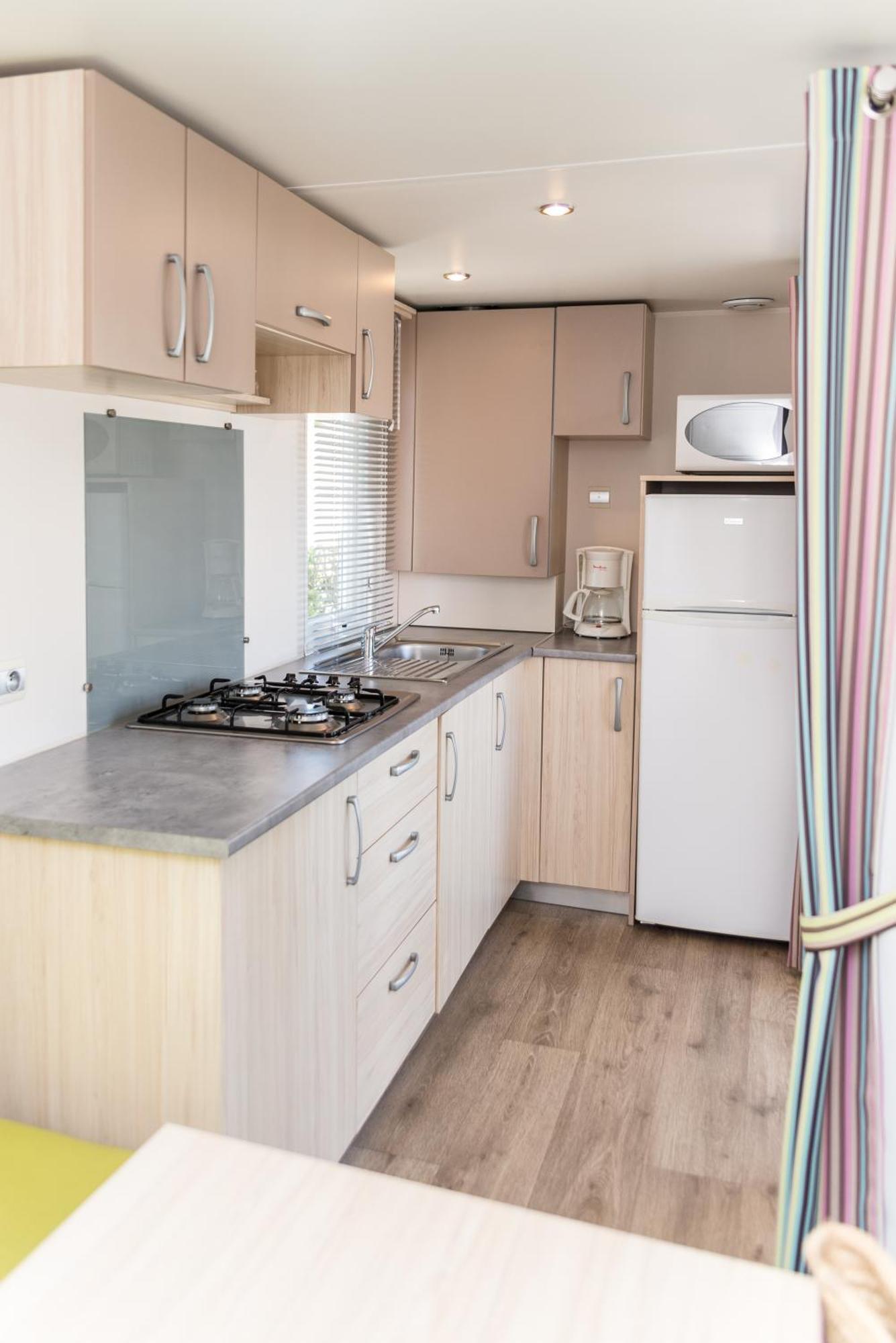 Camping Les Chouans 호텔 생 힐레르 드 리에 외부 사진